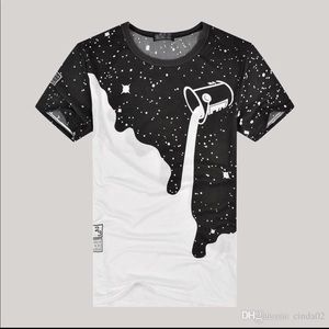 Black and white t-shirt